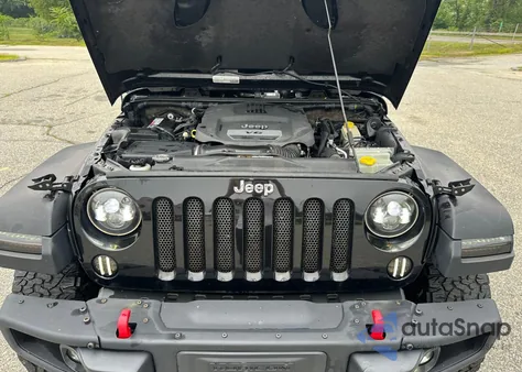 2015 Jeep Wrangler Rubicon z USA, uszkodzony, nr VIN 1C4BJWCG4FL524440